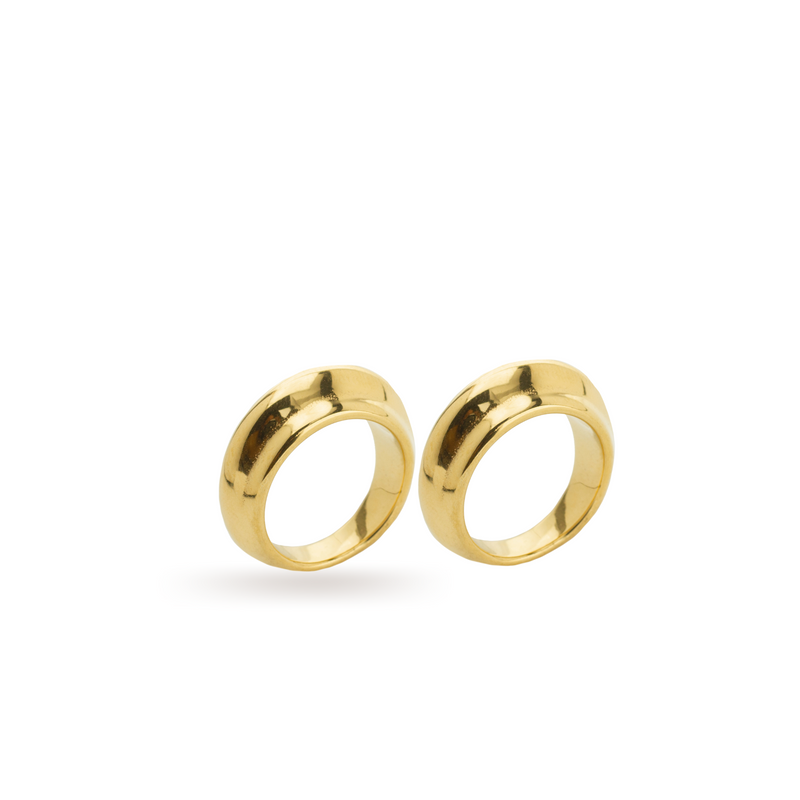 The SPUNKY RING which is made of 18k gold plated brass which look