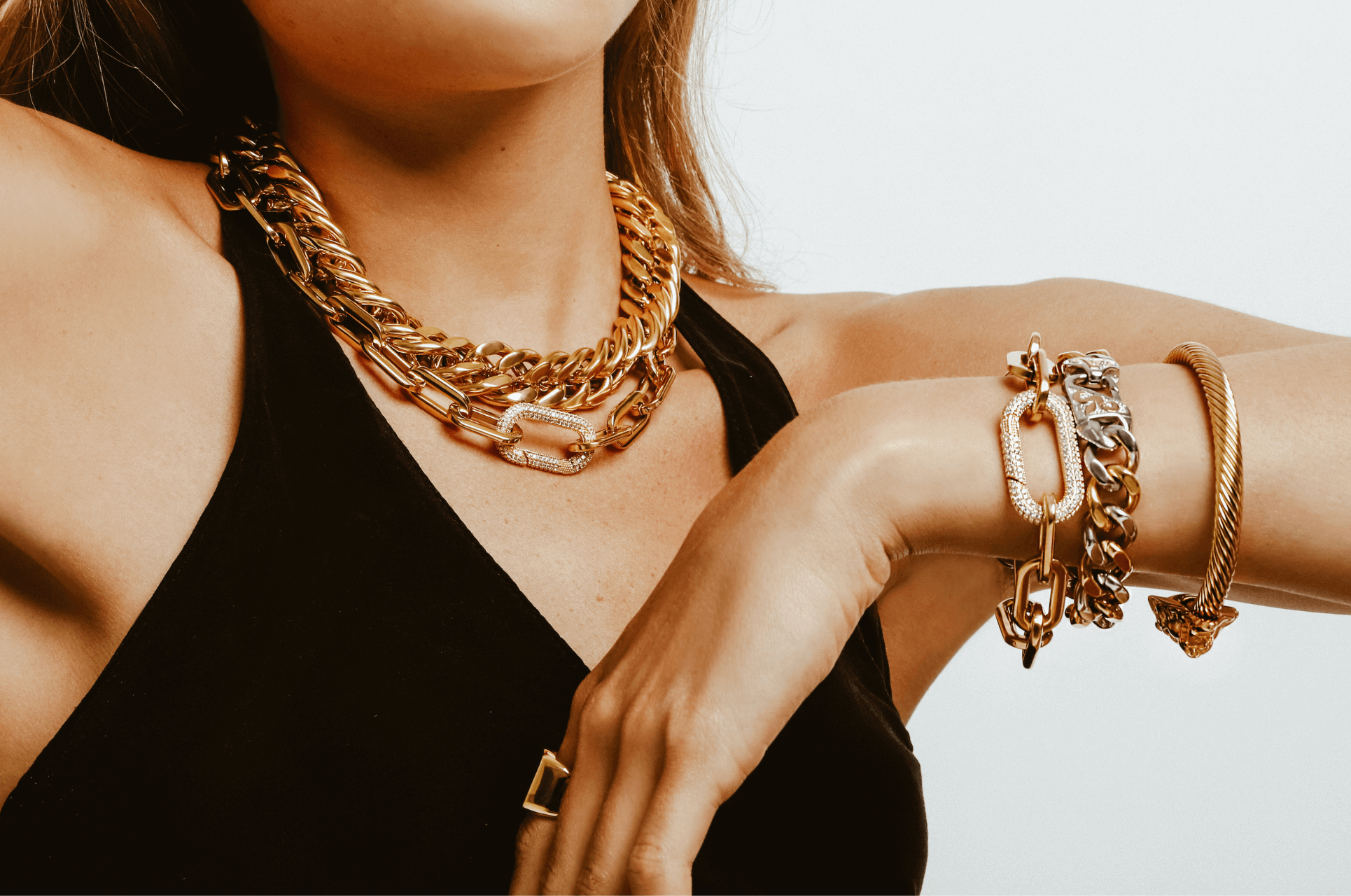 The Latest Trends in Stainless Steel Jewelry for Mid-2025 – Artizan Joyeria