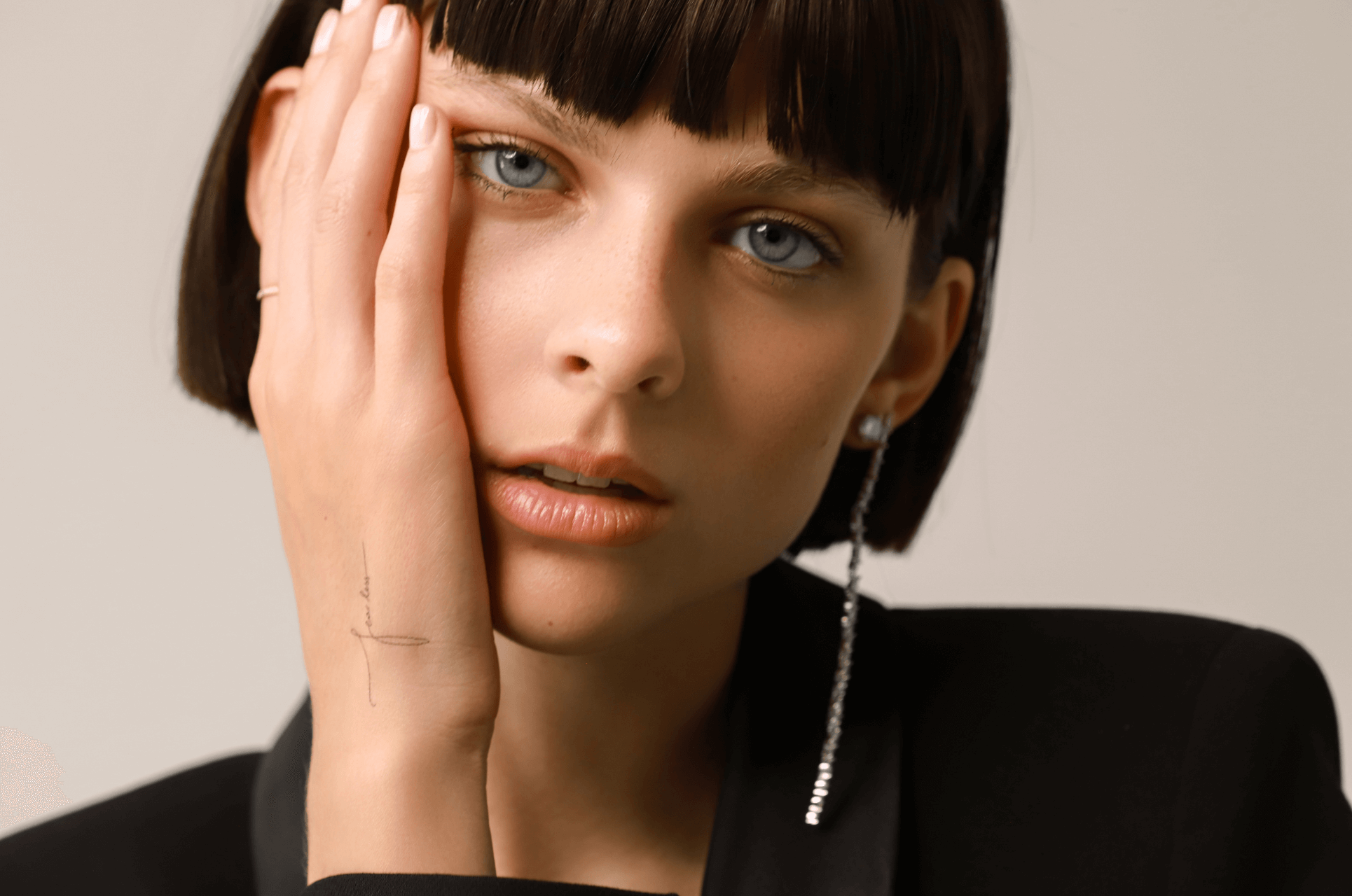 How To Wear Drop Earrings