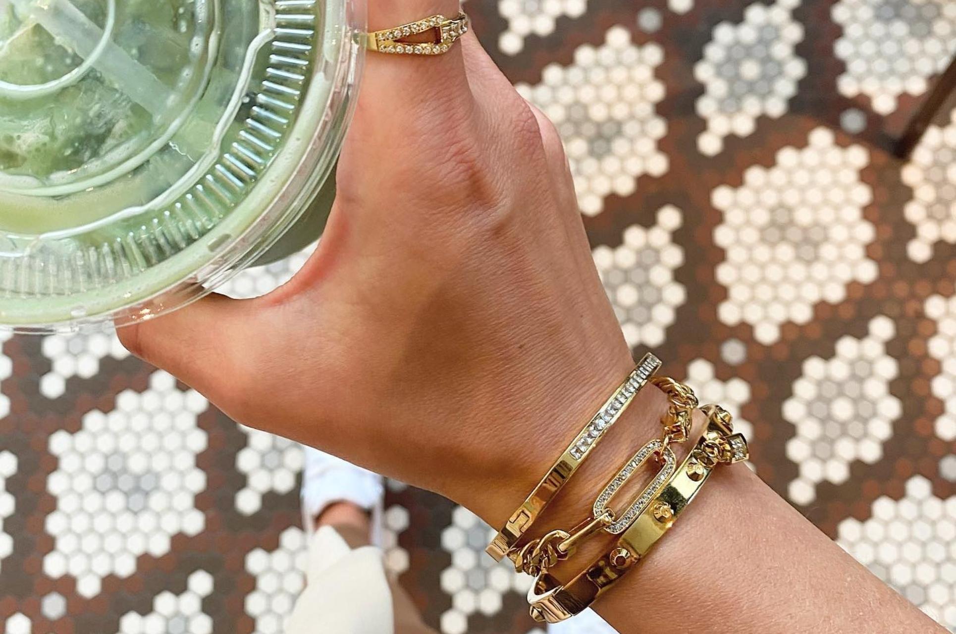 Secretos para Combinar Pulseras y Elevar tu Estilo