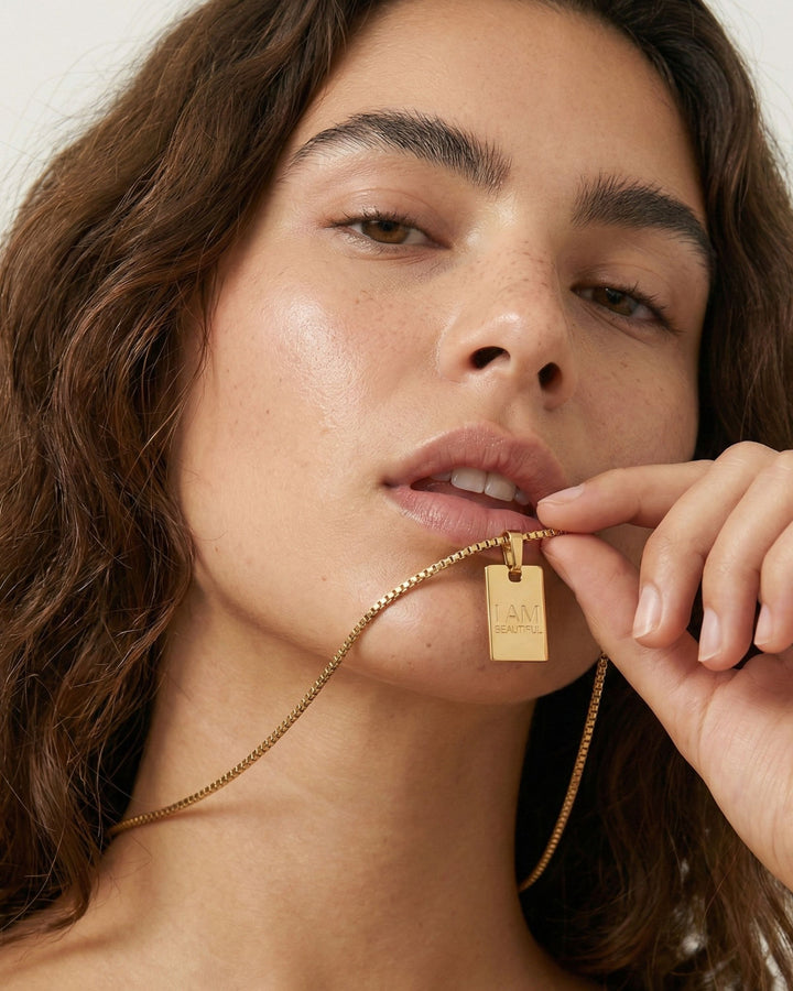  ||| CHARM+CHAIN/IAMBEAUTIFUL/GOLD