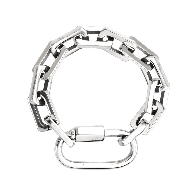 The CARABINER SQUARE PUERTO BRACELET made of stainless steel chunky square link chain with silver carabiner. 