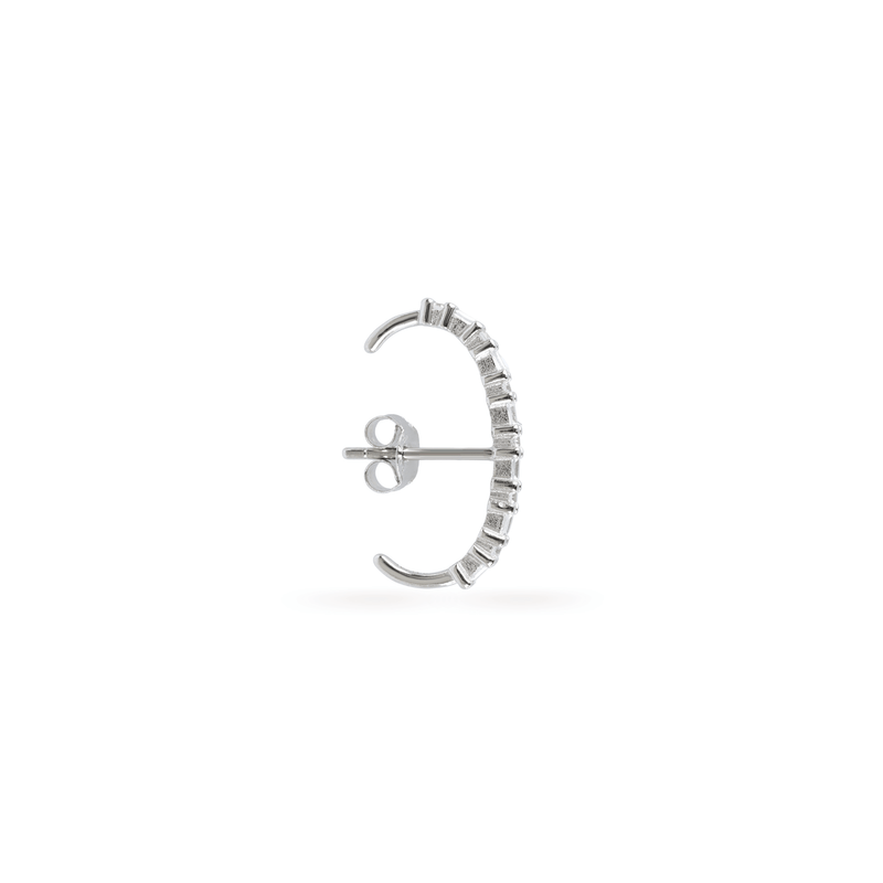 The Comet's Trail Ear Stud made of sterling silver zirconia filled stud.