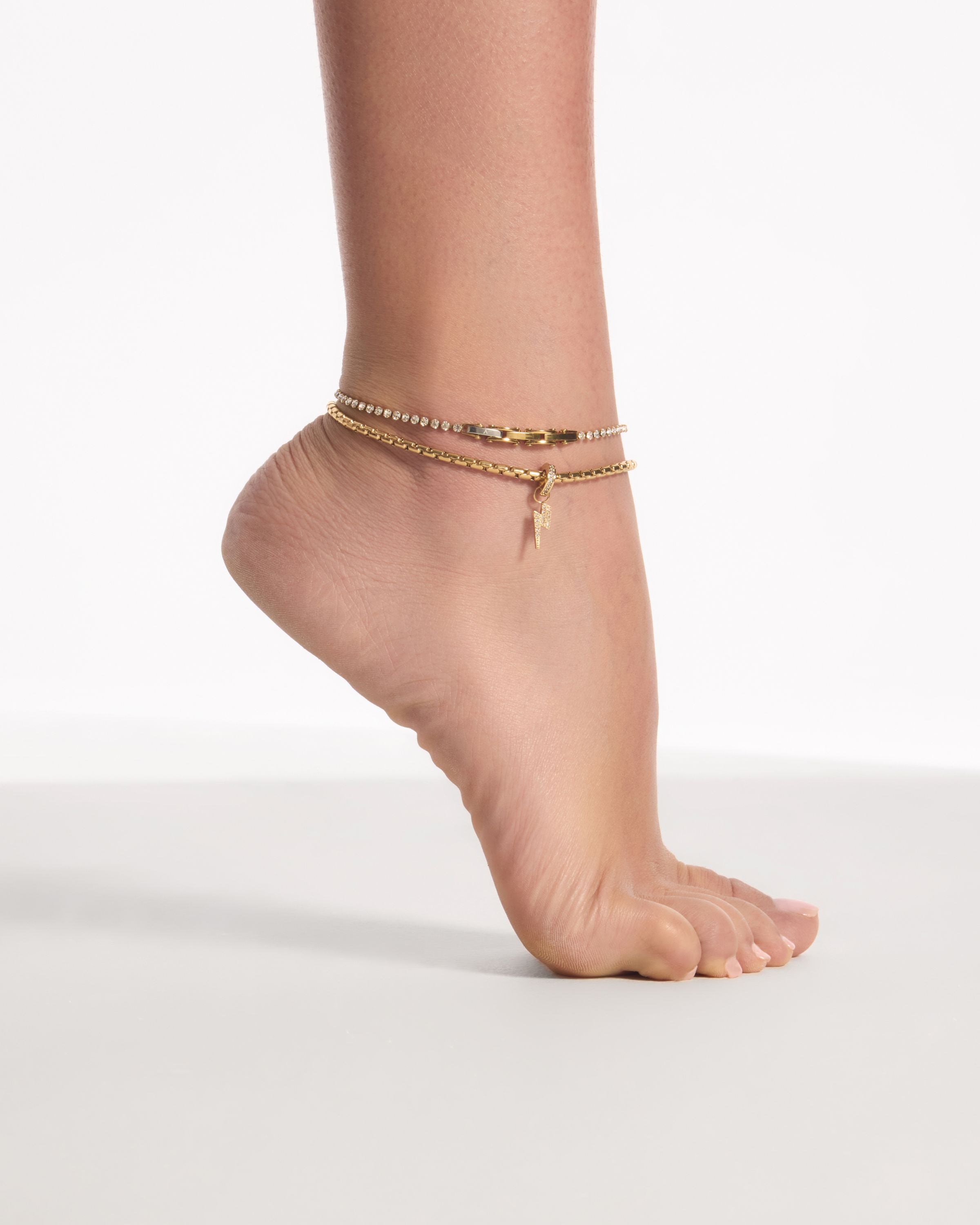  ||| PAVE LIGHTNING/GOLD