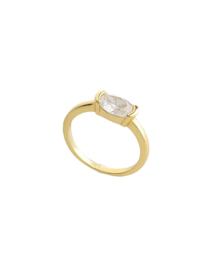THE OVAL CUT RING