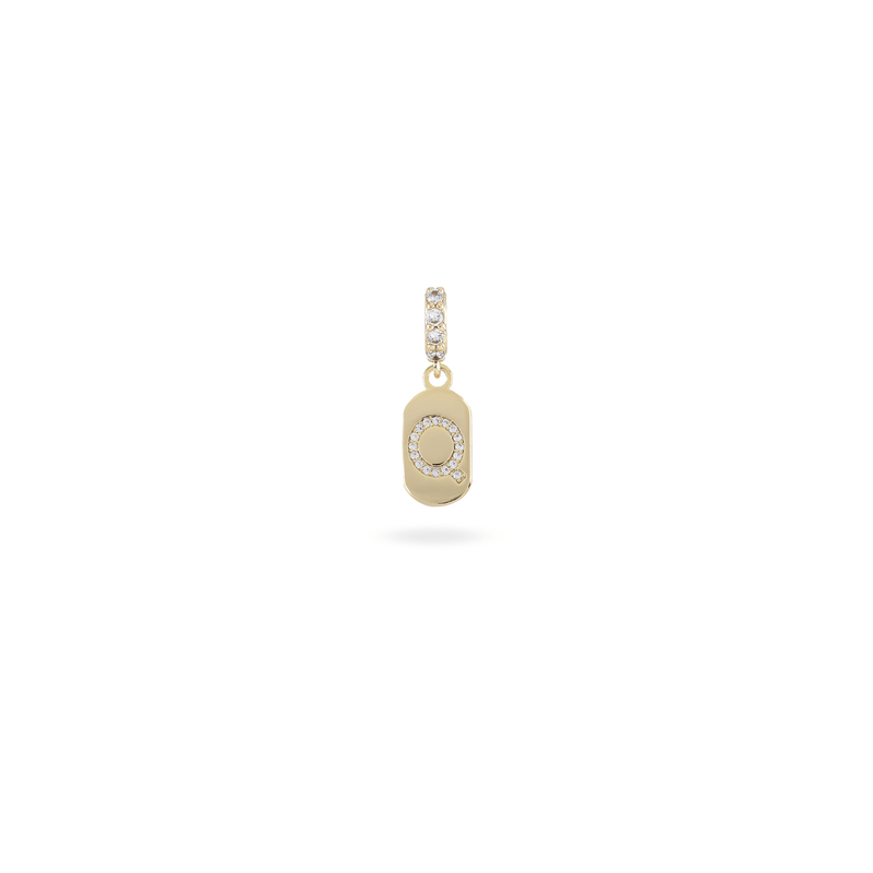 The LETTER JUST CLICK CHARM which is made of gold filled encrusted zirconia letter "Q" initial.
