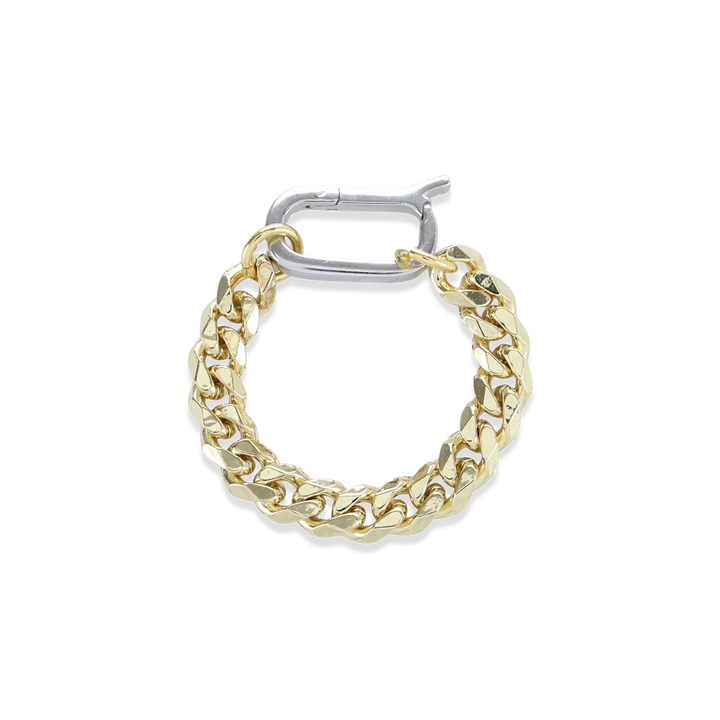 The MINIMAL CAN OPENER CHAIN RING, which is a bold and unique gold ring, features a chunky chain-link design connected by a sleek can opener-style clasp. This statement piece stands out on its own or can be stacked with other rings for a layered, modern look. ||| MIX