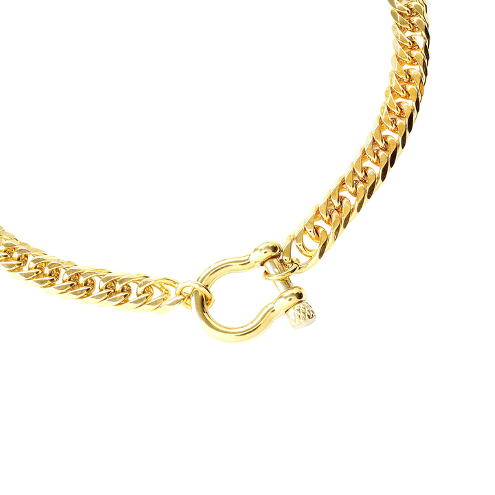 The Herradura Tropicana, a bold gold-tone necklace with a sleek chain design and signature Herradura clasp, perfect for any statement look. ||| GOLD