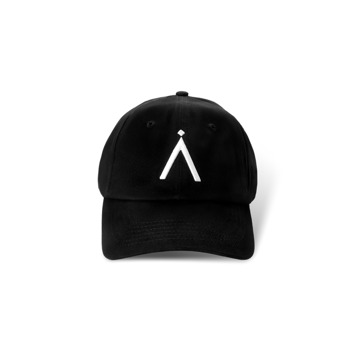 The Miami State of Mind Cap, a sleek black cap featuring Artizan's signature logo, inspired by Miami's vibrant sun-and-beach vibe.||| WHITE