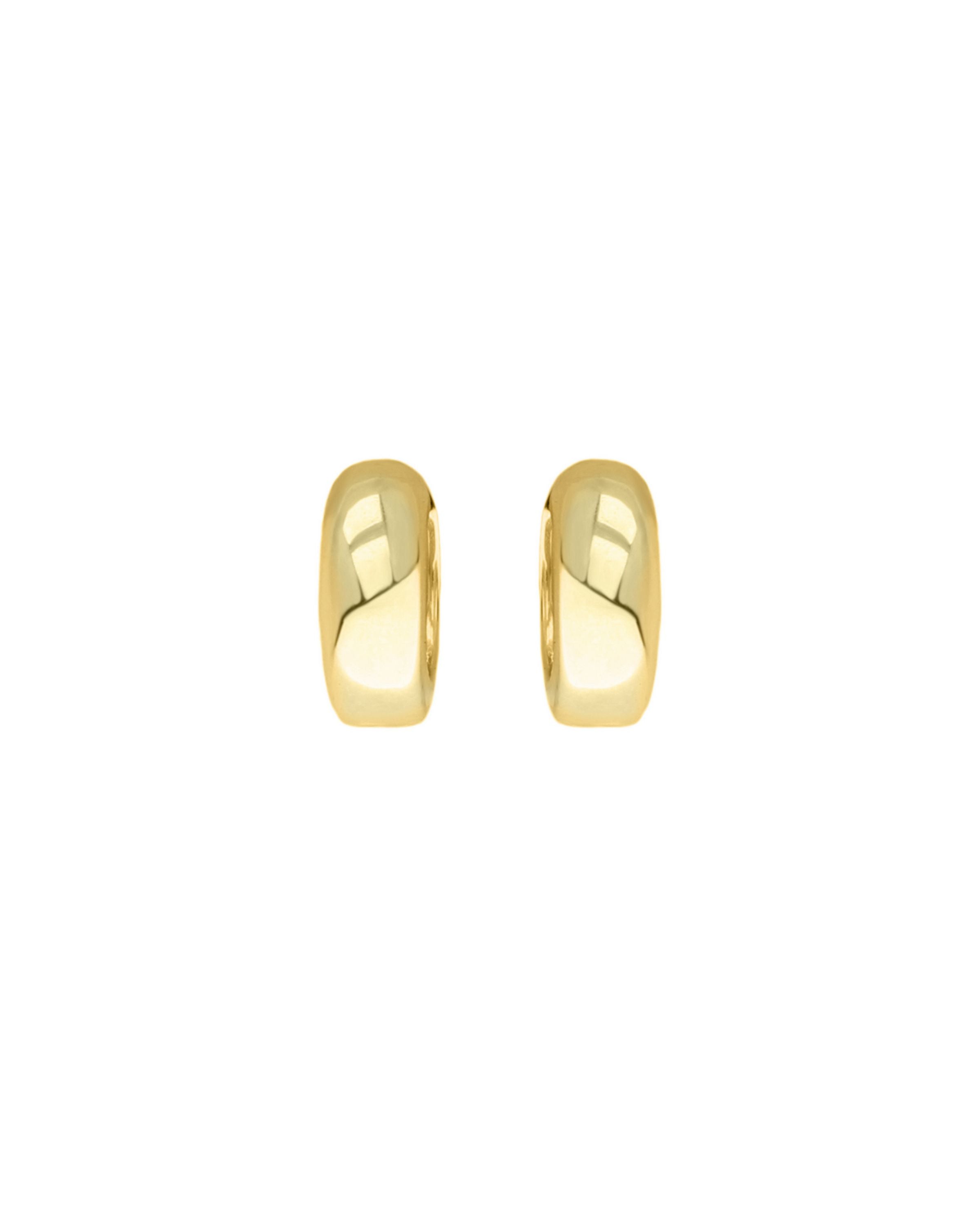 The VULCANO HUGGIES which is made of 18K gold plated 925 sterling silver with a 10mm outer diameter size.