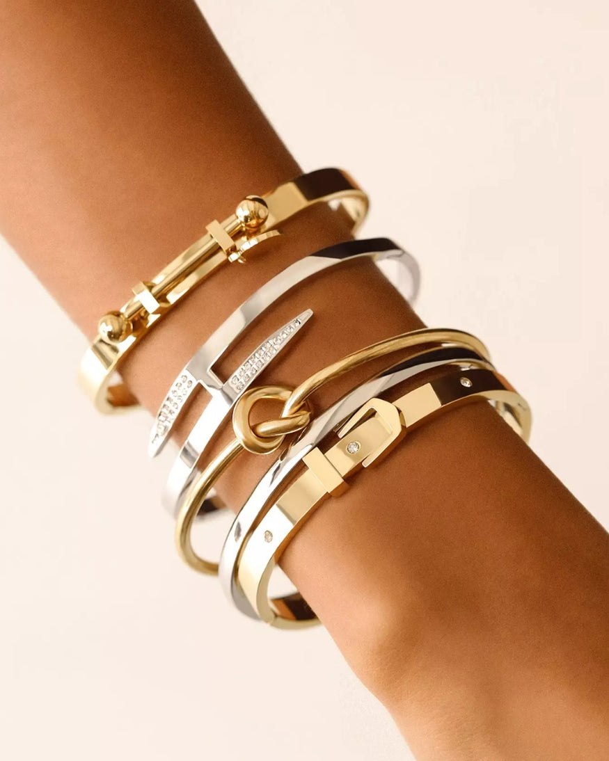 Why Bracelet Stacks Are the Must-Have Jewelry Style of 2025