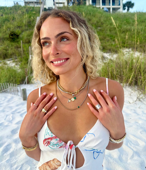 The Latest Trends in Stainless Steel Jewelry for 2025– Artizan Joyeria
