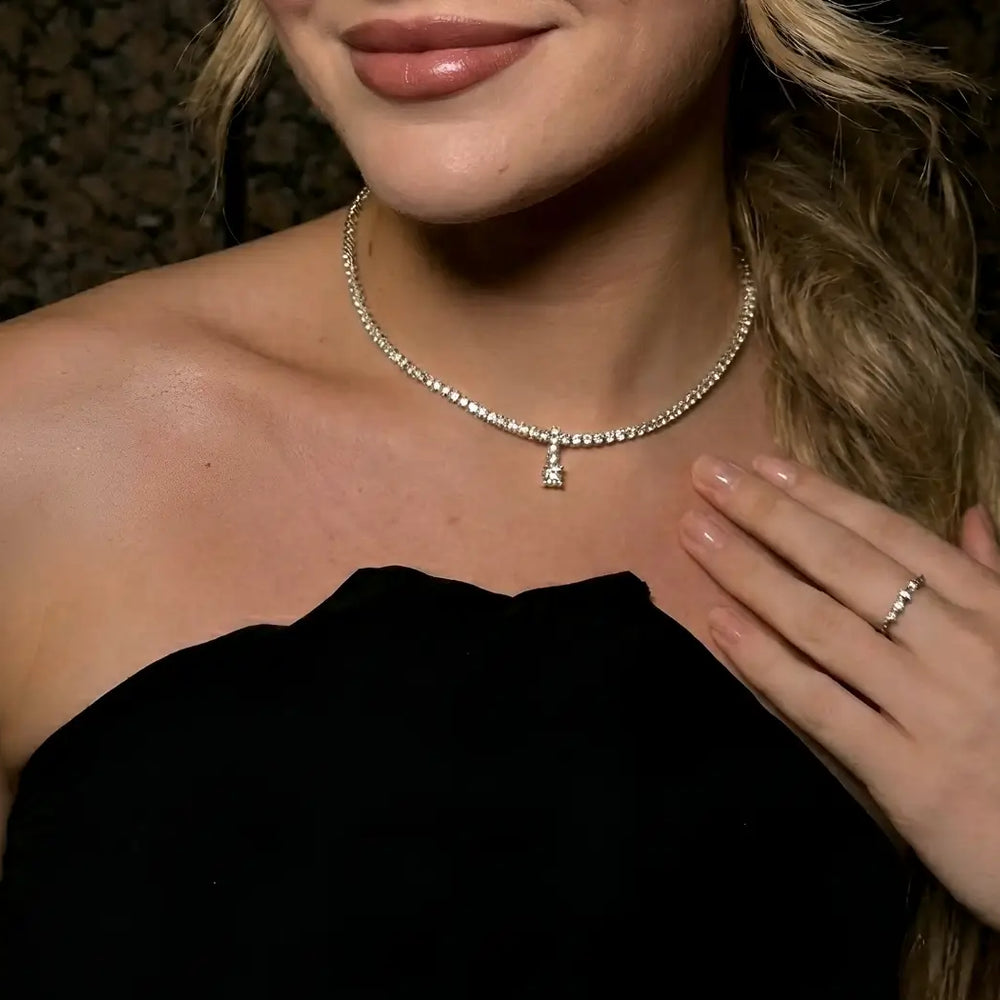 Rectangular T Function Best 6 Must-Have Necklaces for Women at Work– Artizan Joyeria