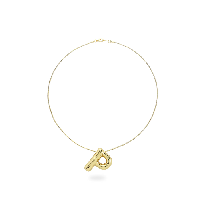 The BALLOON LETTER NECKLACE, a delicate gold necklace featuring a playful, balloon-shaped letter "P" pendant.||| P/GOLD