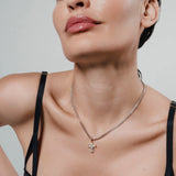 THE CROSS CHAIN NECKLACE