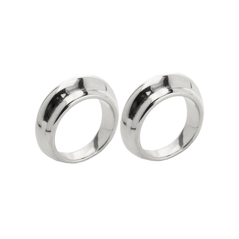 The SPUNKY RING is made of silver plated brass which comes in two stackable rings.