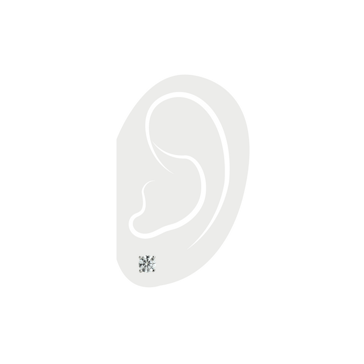 One earring from the BRIGHT DOBLE SOLITAIRE EARRING set made of 925 sterling silver with 0.3ct- 0.5ct Zirconia diamond Stud. 