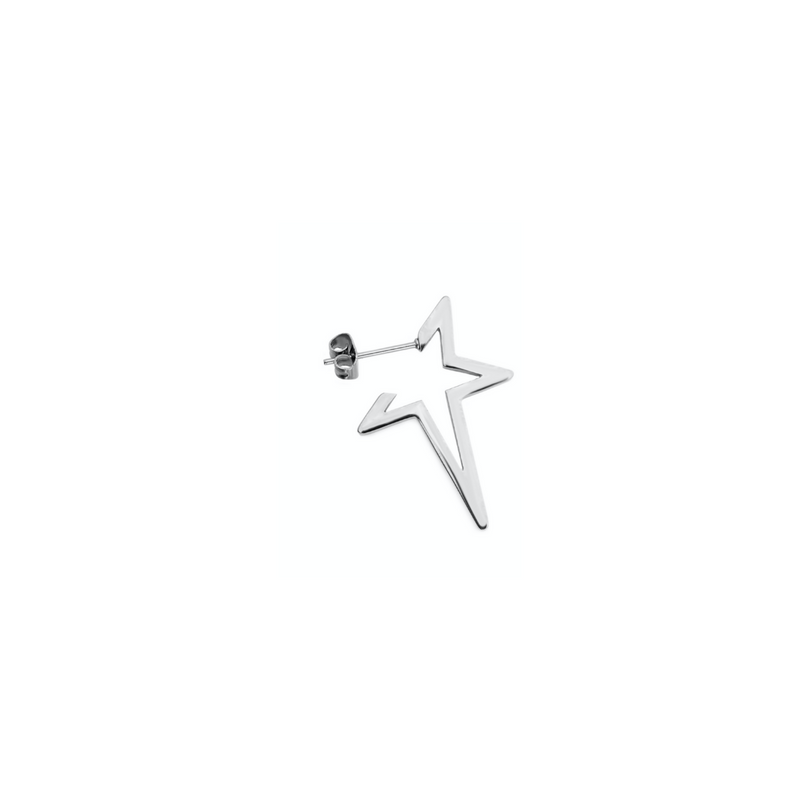FLYING SOLO STARS EARRING comes in one piece of 925 Sterling Silver star shaped earring.