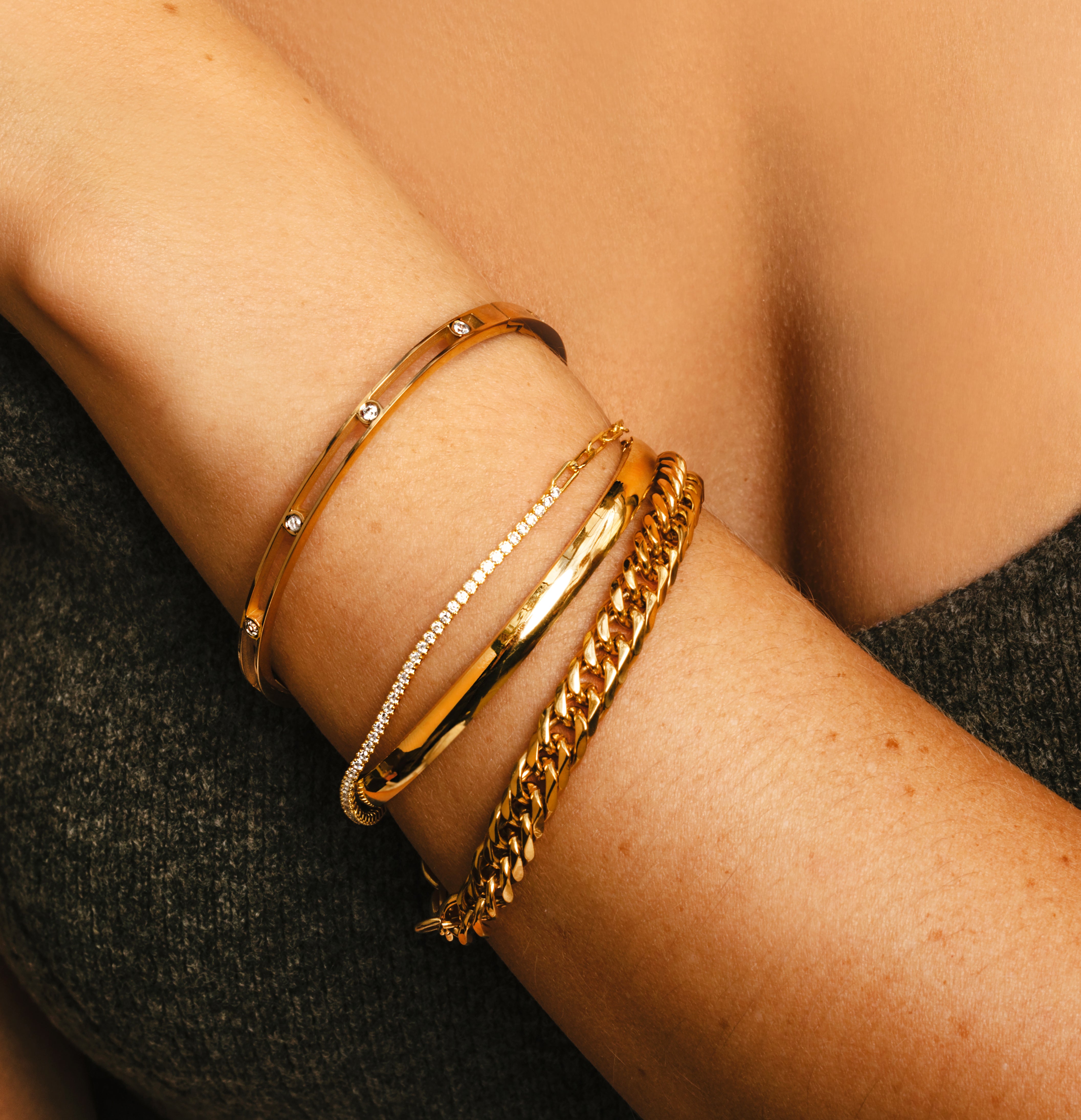 CHAIN GOLD BRACELET STACK– Artizan Joyeria
